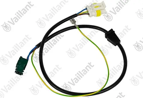 Vaillant Kabel mit mehreren Anschlüssen in Schwarz, Grün, Blau und Gelb, für elektrische Verbindungen, umschlossen von einem isolierenden Mantel.